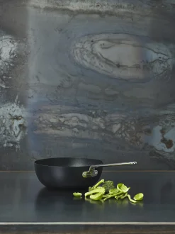 SCANPAN Schmorpfannen|Woks>26 cm/3,7 L Bistro Multi-Sauteuse - TechnIQ