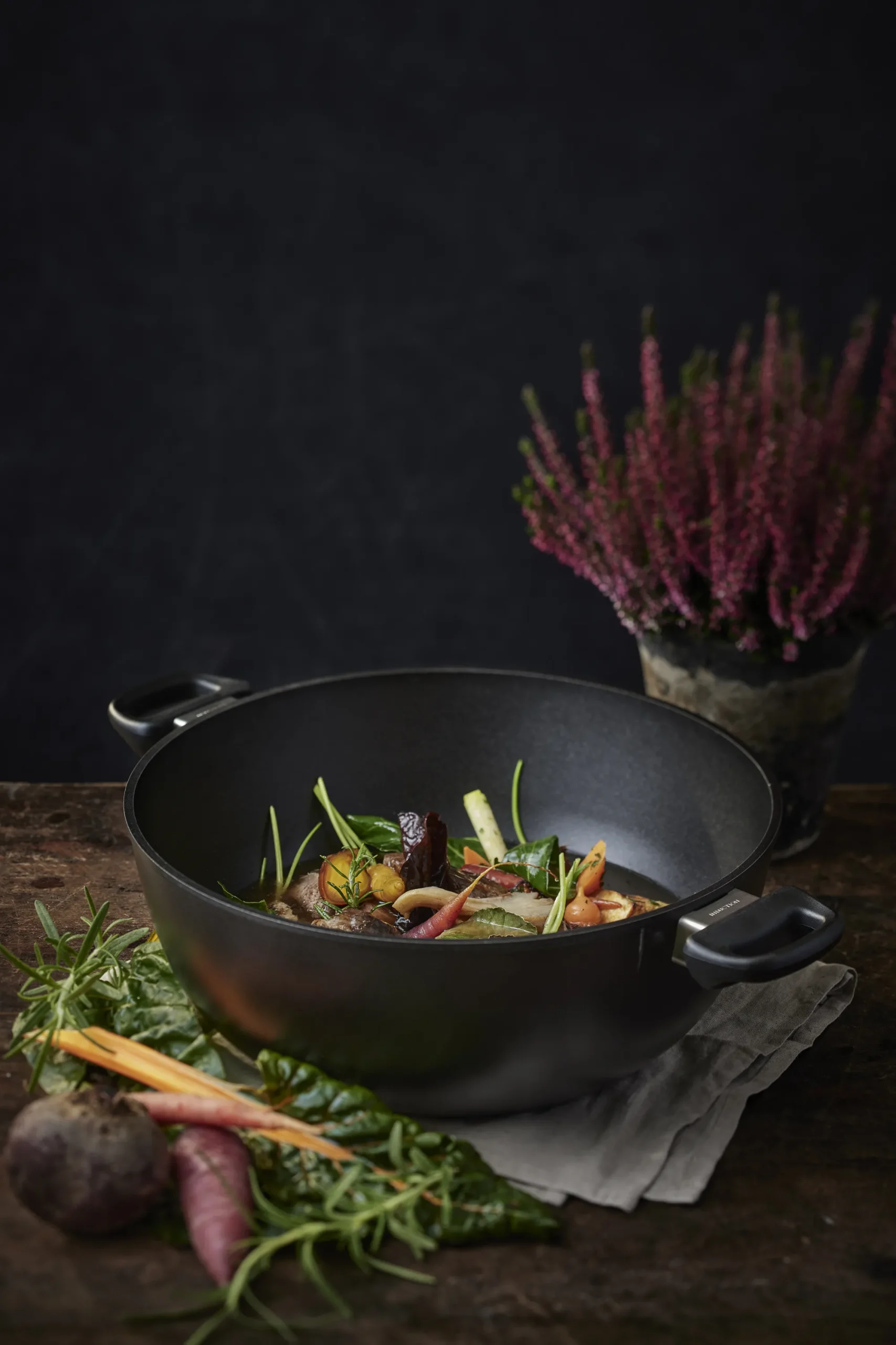 SCANPAN Topfsortiment>32 cm/7,5 L Bratentopf mit Deckel - Classic